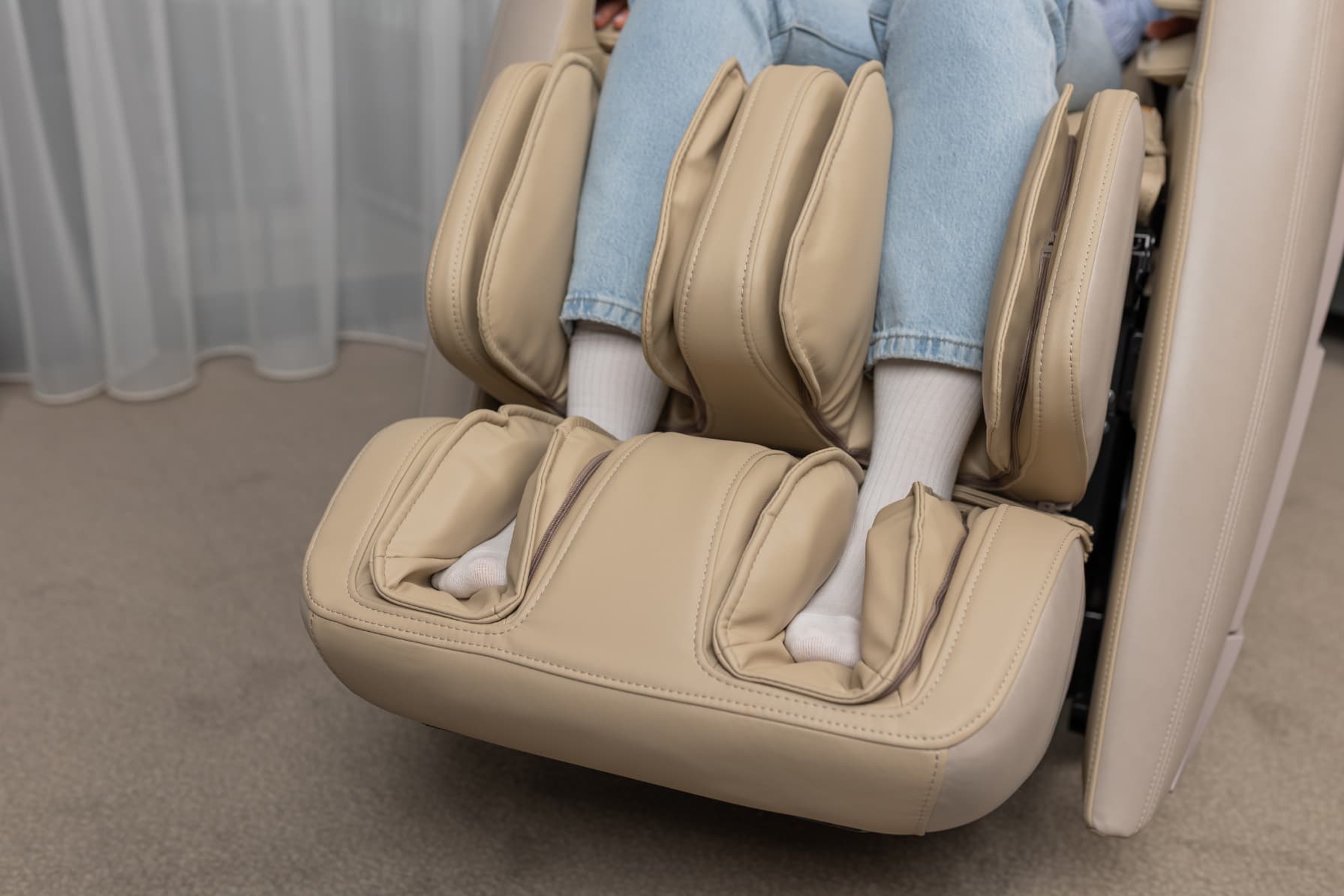 Repose-pieds extensible automatique