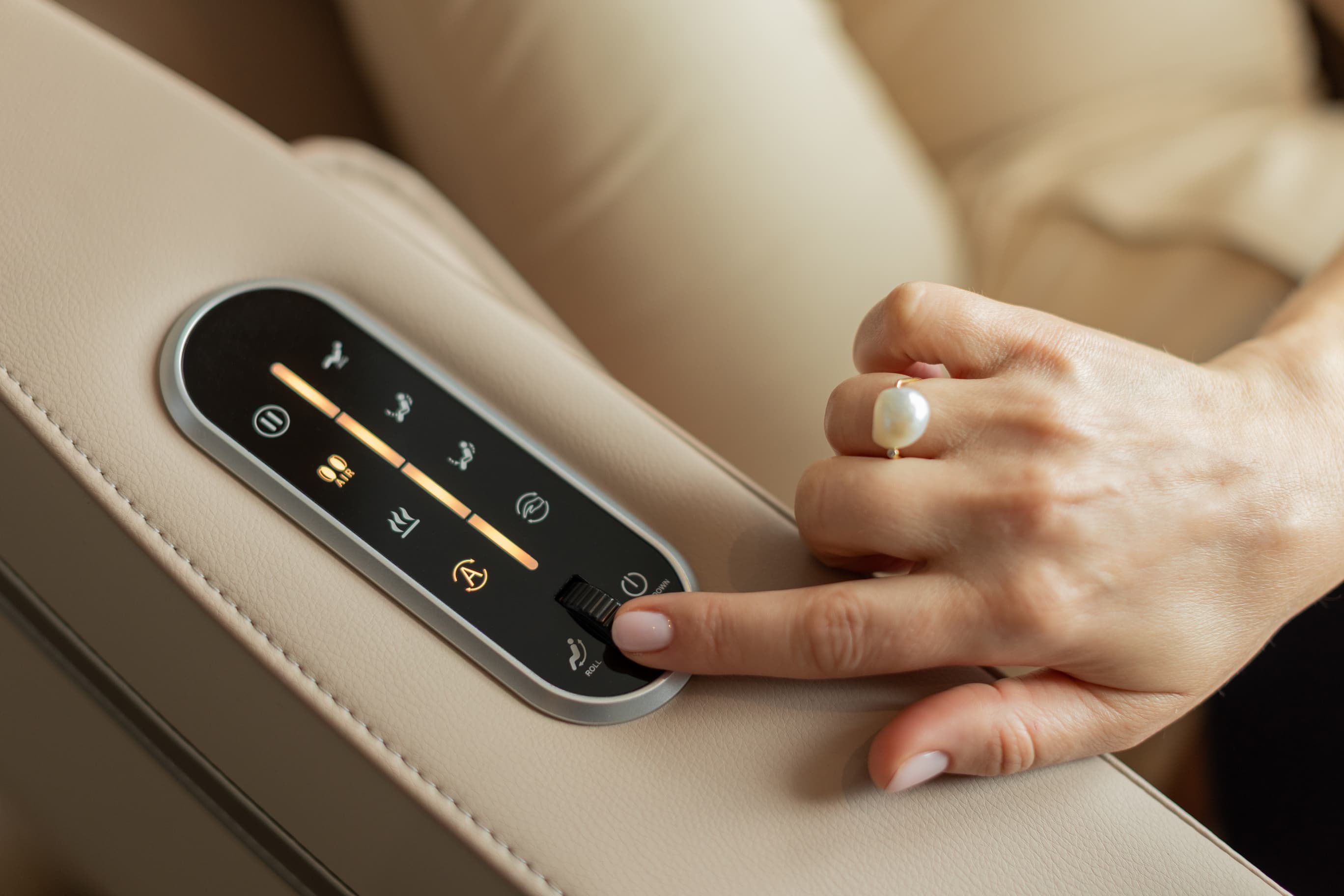 Comenzi rapide de pe brațul stâng 