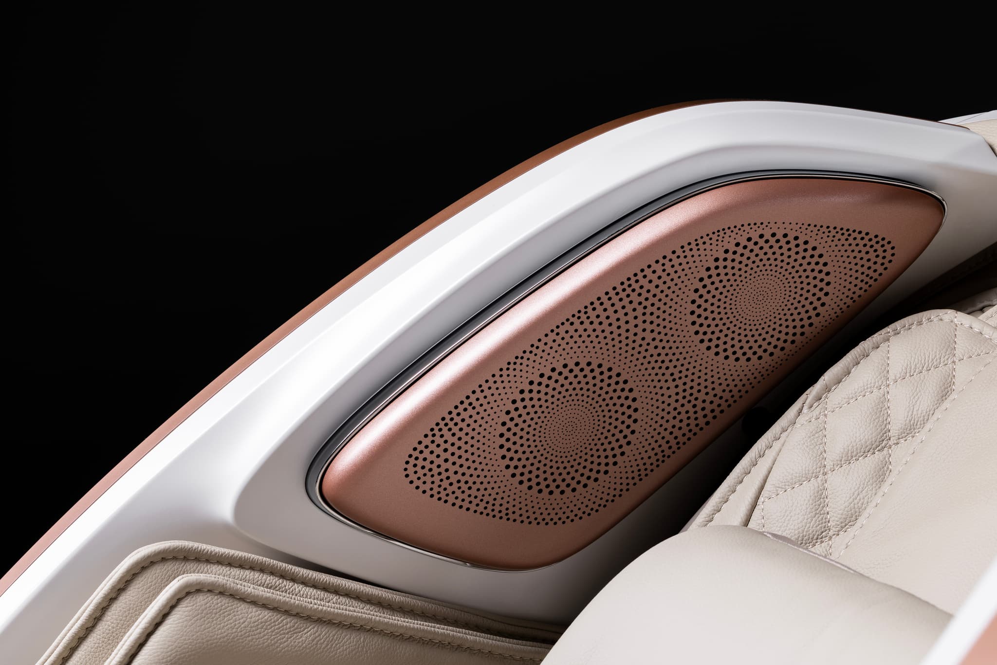 Bluetooth. 4 haut-parleurs intégrés