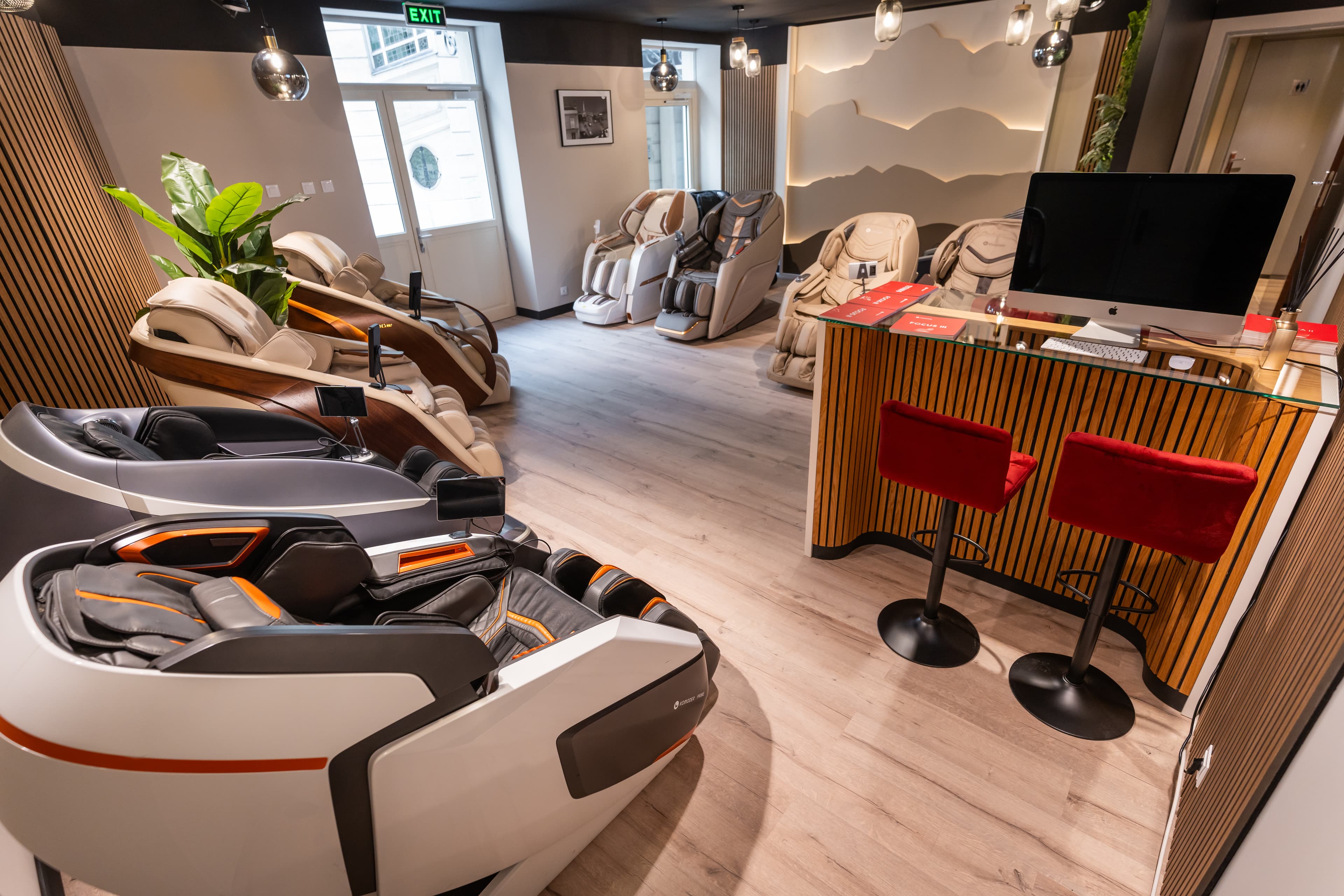 showroom-paris-8 (1).jpg